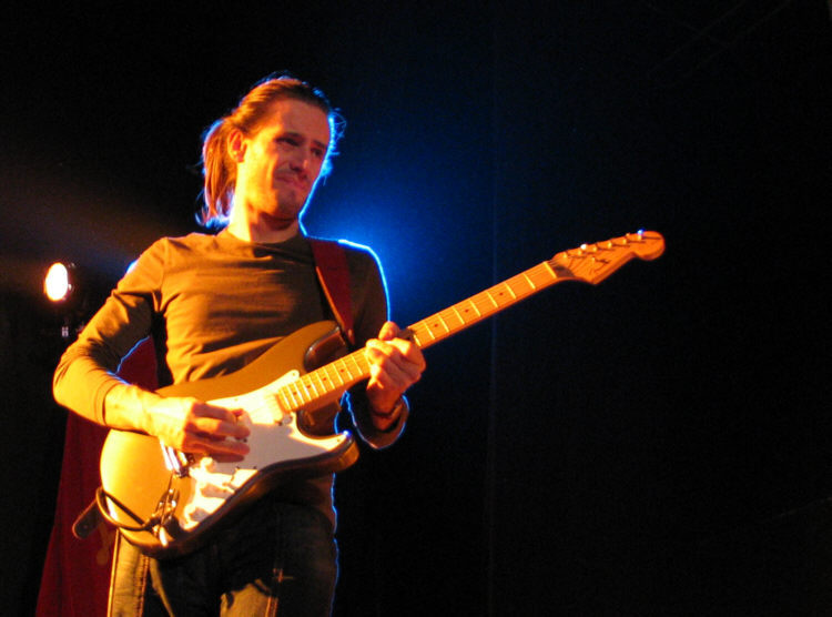 Enrico Gosmar, guitare électrique