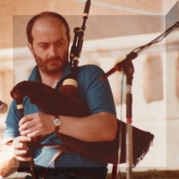 Vers photos JC
                      Compagnon 1986