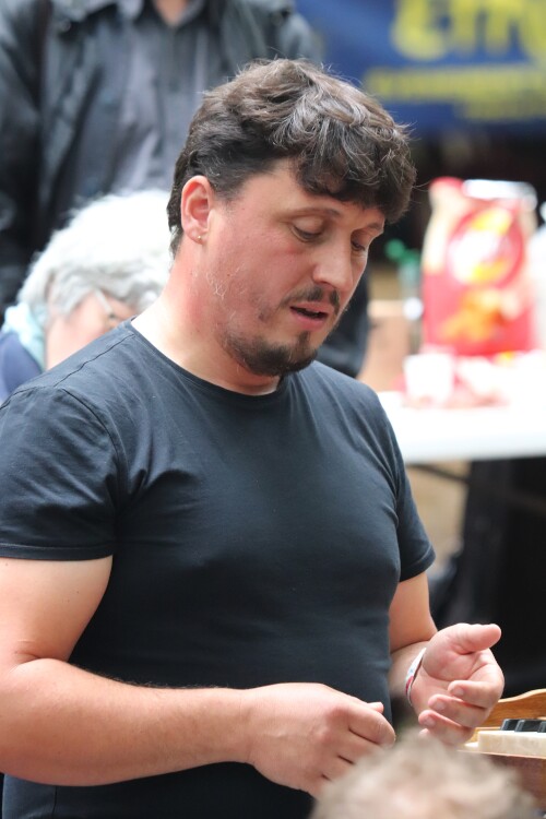 aper57.jpg